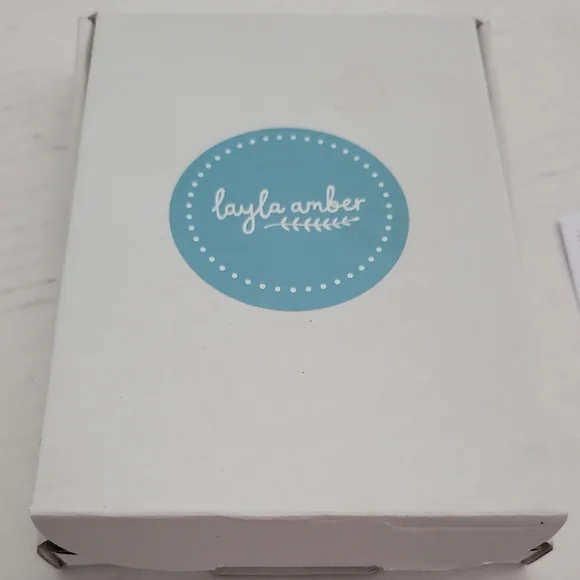 Deer Brooch - Multicolor - Picture 3 of 5